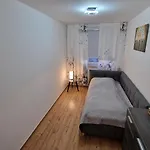 Stadtblick Grosse Peter Fuer 5 Personen Mit Balkon 5og Annaberg-Buchholz