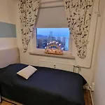 Stadtblick Grosse Peter Fuer 5 Personen Mit Balkon 5og