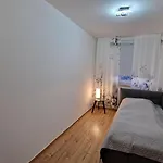 Stadtblick Grosse Peter Fuer 5 Personen Mit Balkon 5og