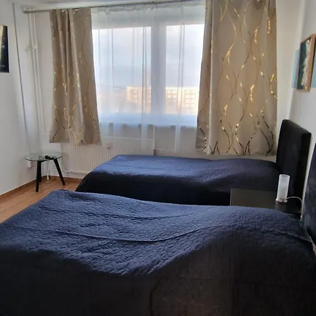 Stadtblick Grosse Peter Fuer 5 Personen Mit Balkon 5og Modern Und Gemuetlich *