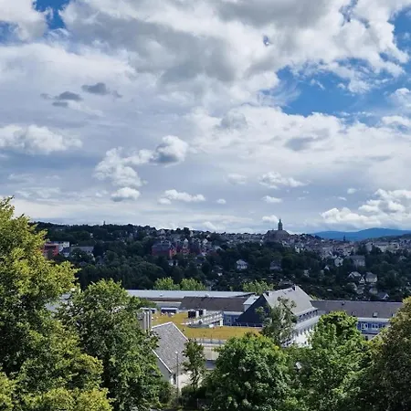 Stadtblick Grosse Peter Fuer 5 Personen Mit Balkon 5og Modern Und Gemuetlich אנברג - בוכהולץ
