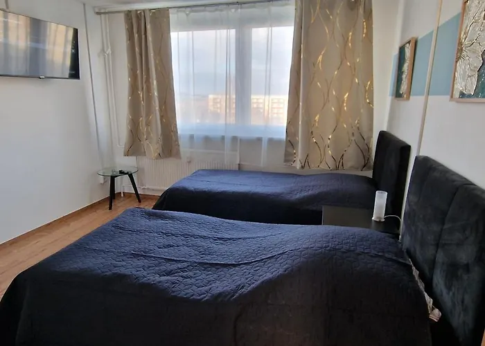 Stadtblick Grosse Peter Fuer 5 Personen Mit Balkon 5og *