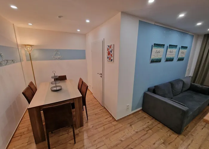 Stadtblick Grosse Peter Fuer 5 Personen Mit Balkon 5og *