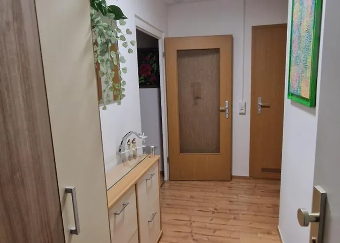 Stadtblick Grosse Peter Fuer 5 Personen Mit Balkon 5og דירה *