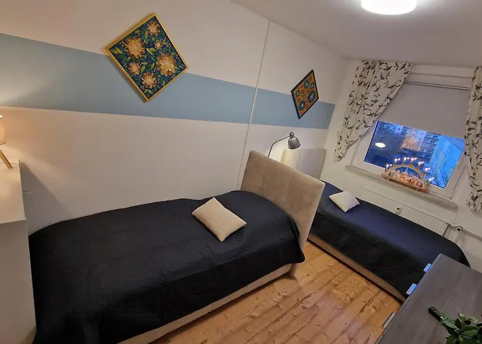 Stadtblick Grosse Peter Fuer 5 Personen Mit Balkon 5og