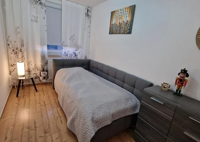 דירה Stadtblick Grosse Peter Fuer 5 Personen Mit Balkon 5og