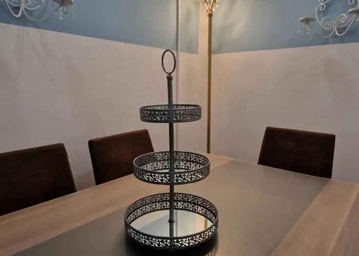 Stadtblick Grosse Peter Fuer 5 Personen Mit Balkon 5og אנברג - בוכהולץ