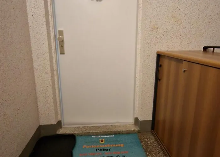 Stadtblick Grosse Peter Fuer 5 Personen Mit Balkon 5og